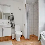 Askan - 200m From The Sea By Interhome *
